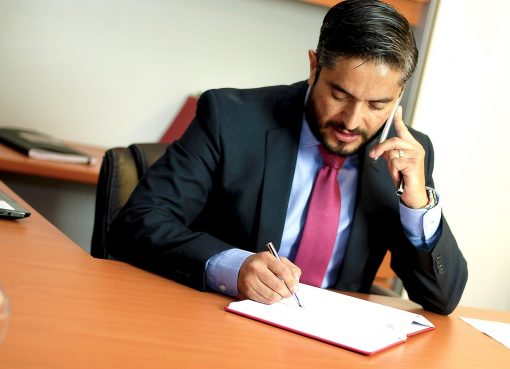 Don’t Fall Prey To Fraud, Recruit Top Lawyers For Cheque Bounce