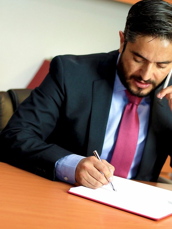 Don’t Fall Prey To Fraud, Recruit Top Lawyers For Cheque Bounce